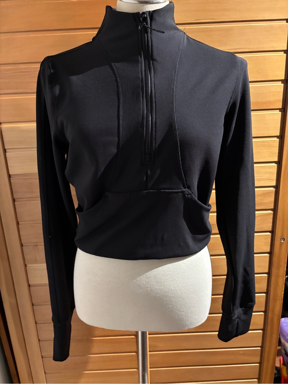 90 Degree By Reflex Black Long-Sleeve Half-Zip Crop Top
